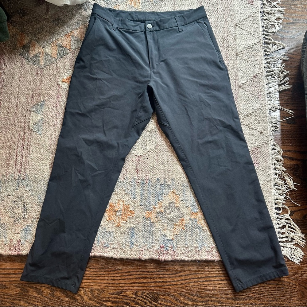 Lululemon ABC Pant in dark grey